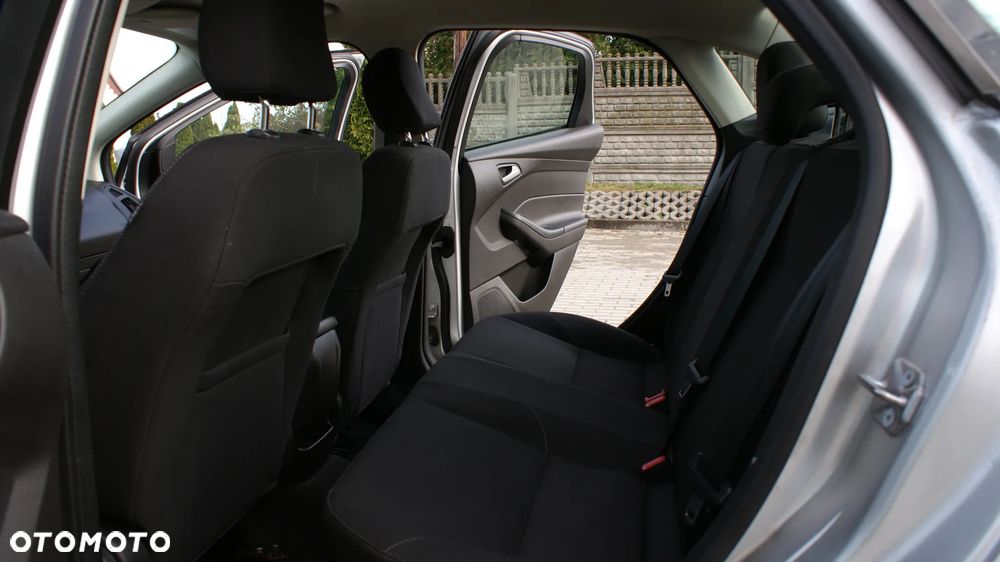 Ford Focus - 12