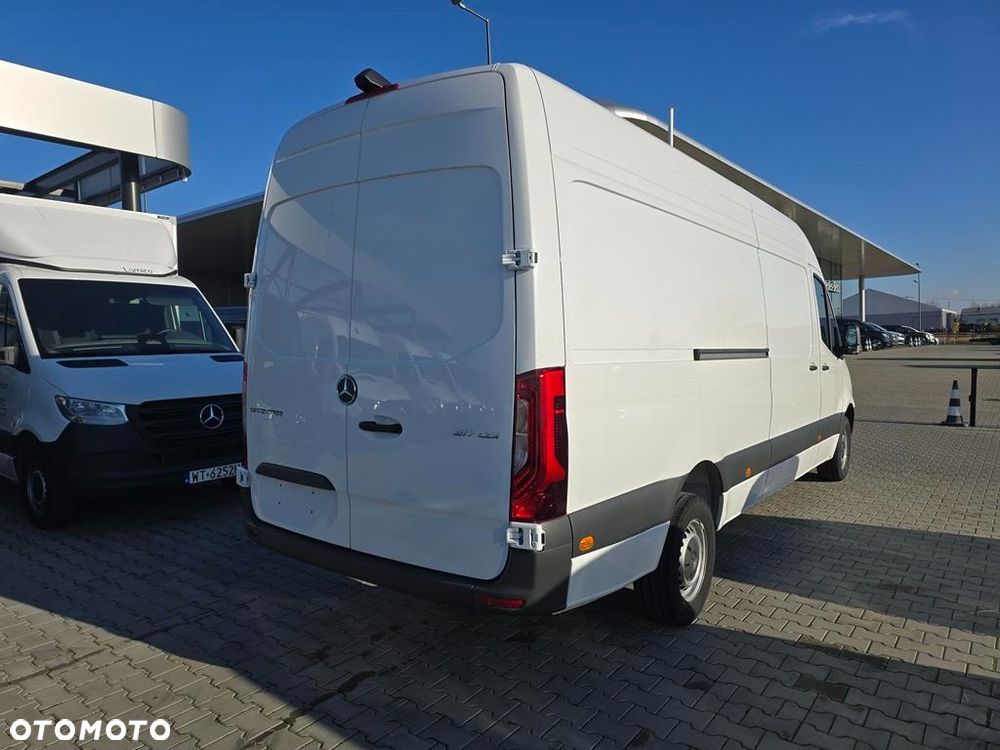Mercedes-Benz Sprinter 317 CDI Long PRO 9G-Tronic - 4