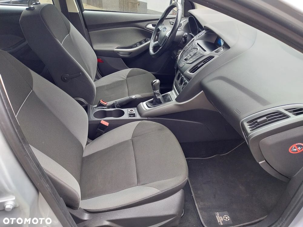 Ford Focus 1.6 Trend - 7