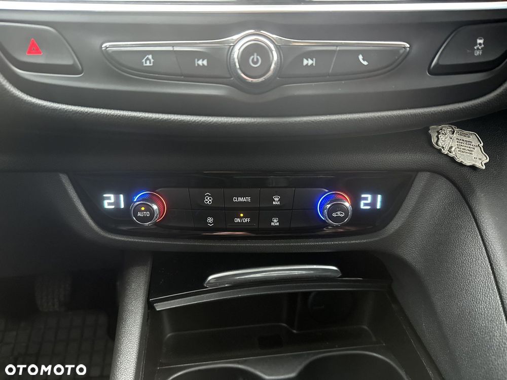 Opel Insignia 2.0 CDTI Innovation S&S - 8
