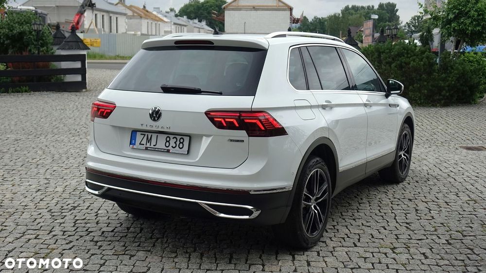 Volkswagen Tiguan - 14