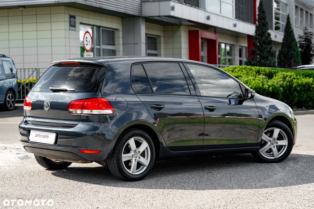 Volkswagen Golf 1.4 Comfortline - 14