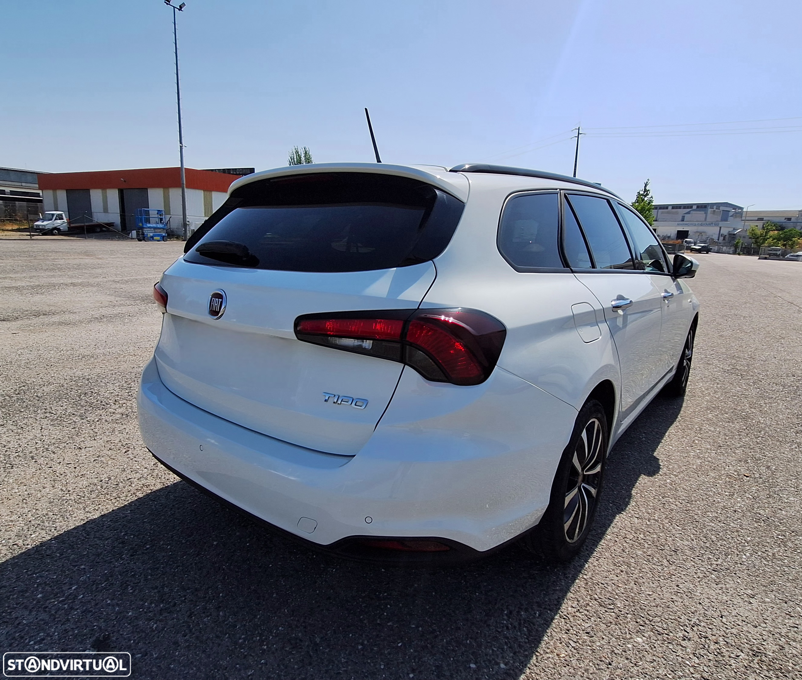 Fiat Tipo Station Wagon 1.6 M-Jet Easy - 3