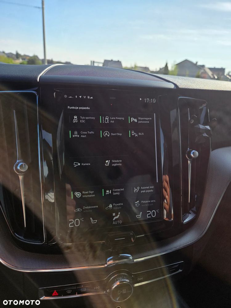 Volvo XC 60 - 16