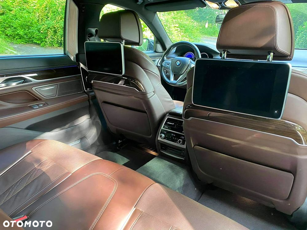 BMW Seria 7 740Ld xDrive - 22
