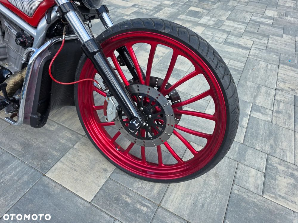 Harley-Davidson V-Rod Street Rod - 10