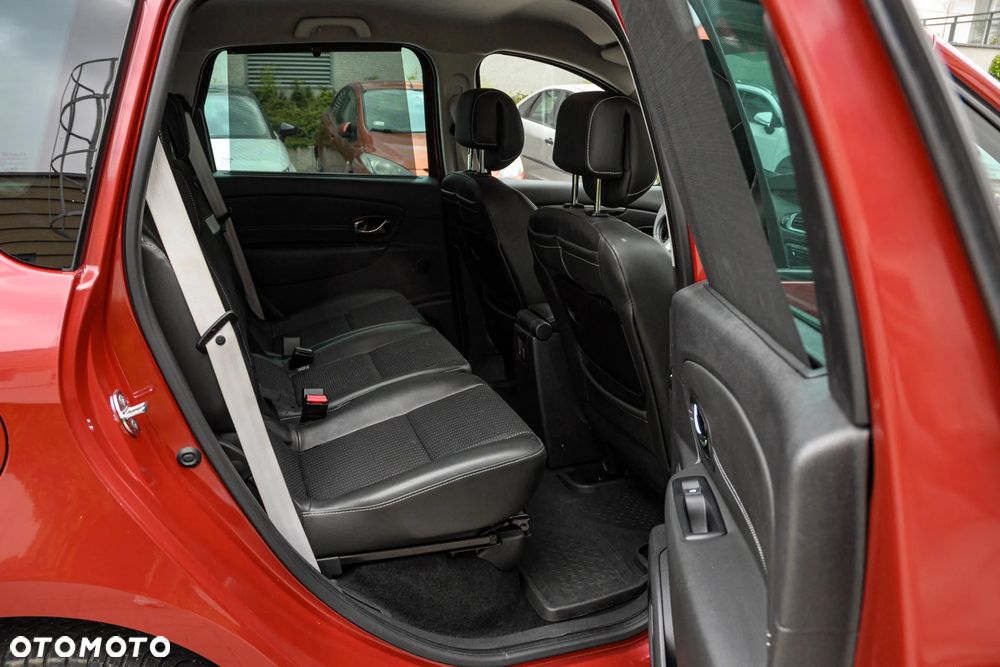 Renault Scenic - 12