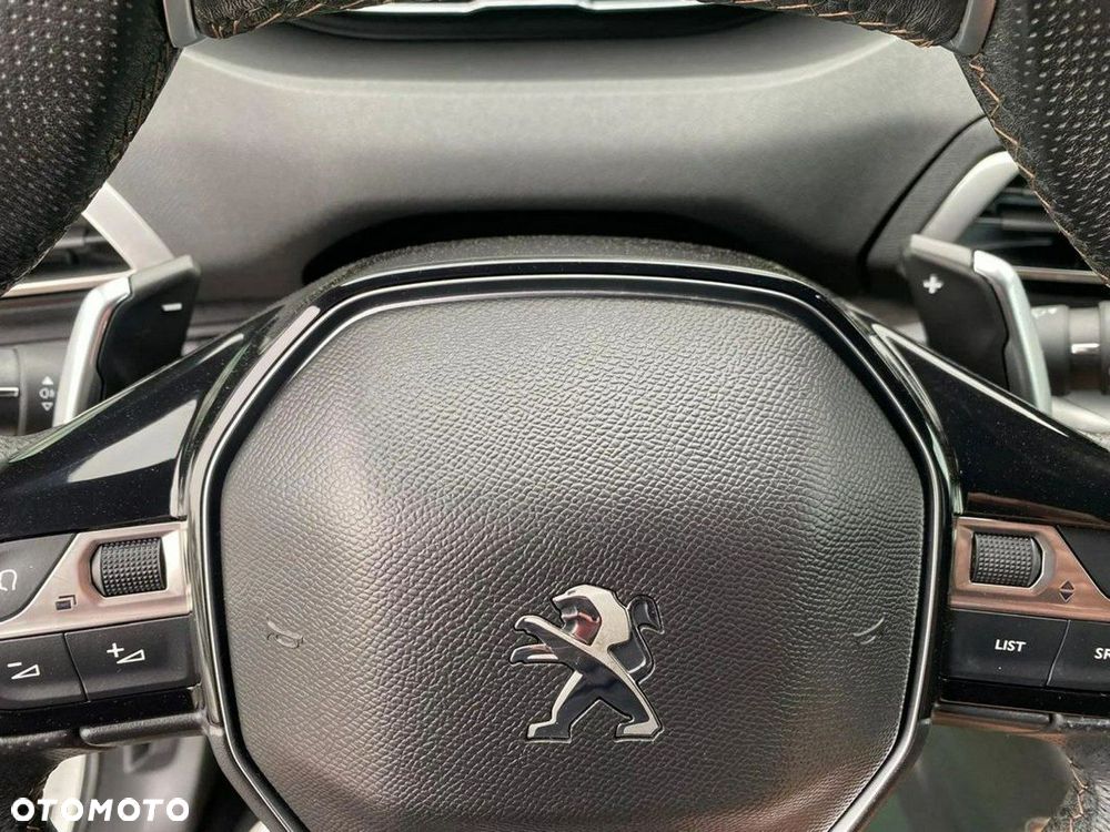 Peugeot 5008 1.5 BlueHDi GT Pack S&S EAT8 - 20