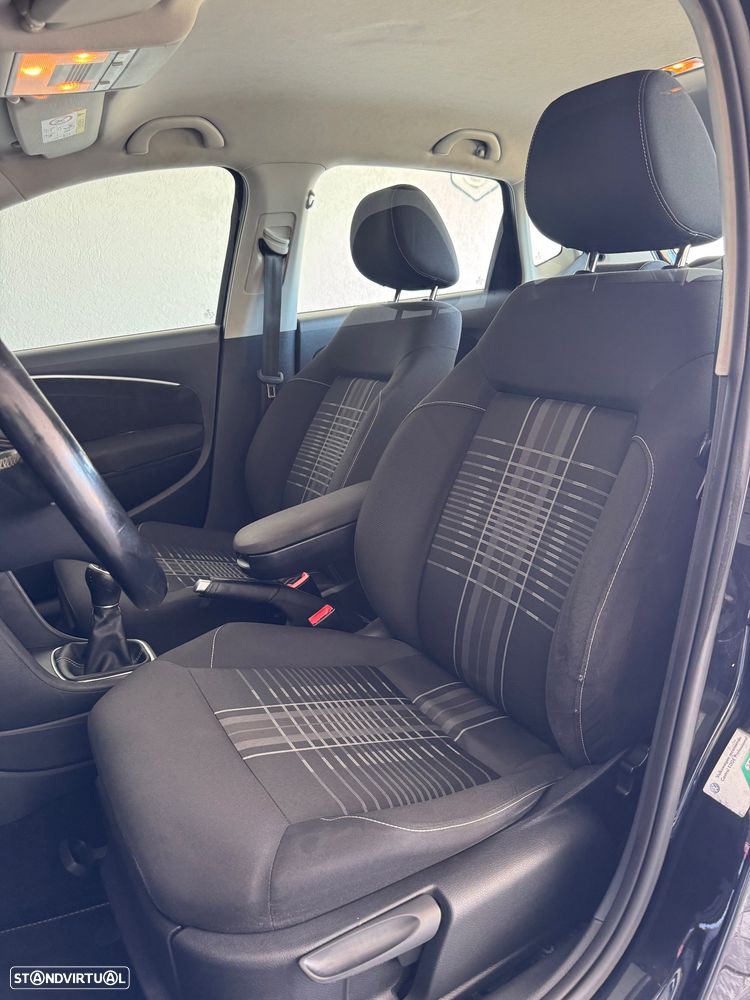 VW Polo 1.4 TDi BlueMotion - 7