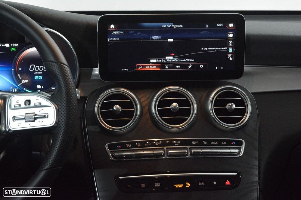 Mercedes-Benz GLC 300 de 4Matic - 23