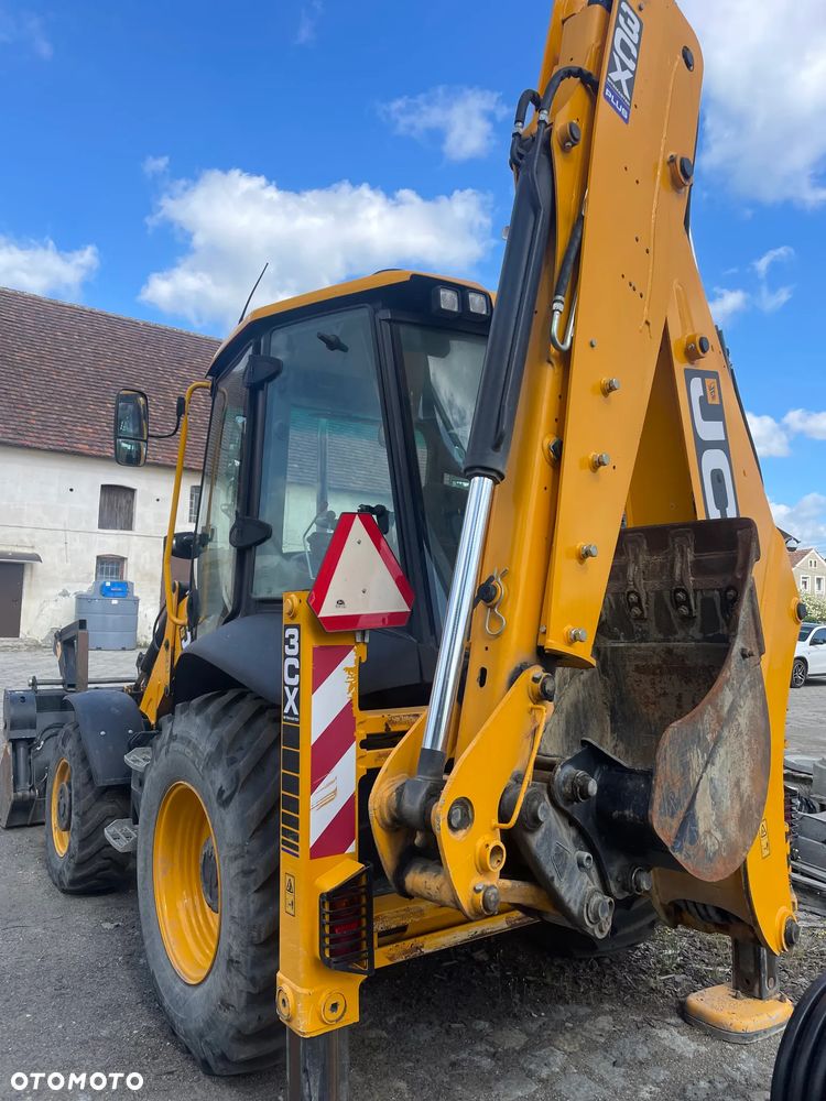 JCB 3CX PLUS - 29