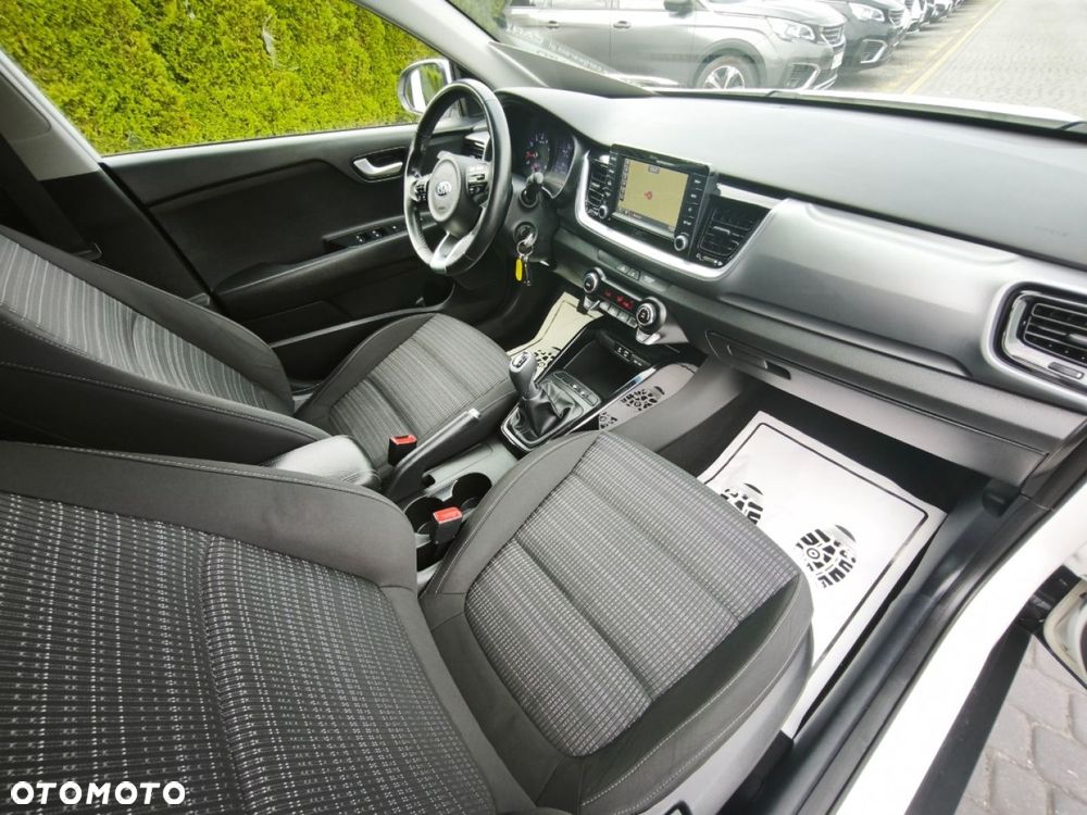 Kia Stonic - 9