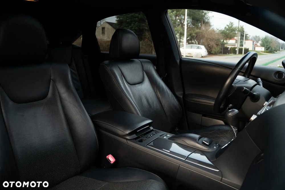 Lexus RX - 17