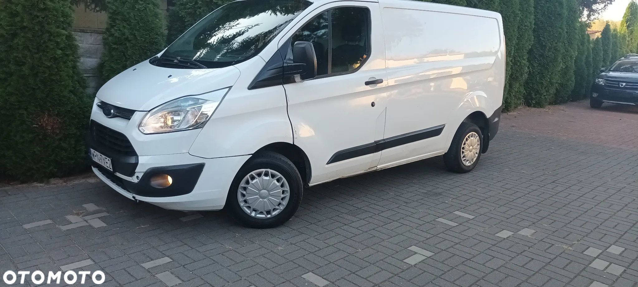 Ford TRANSIT CUSTOM - 2