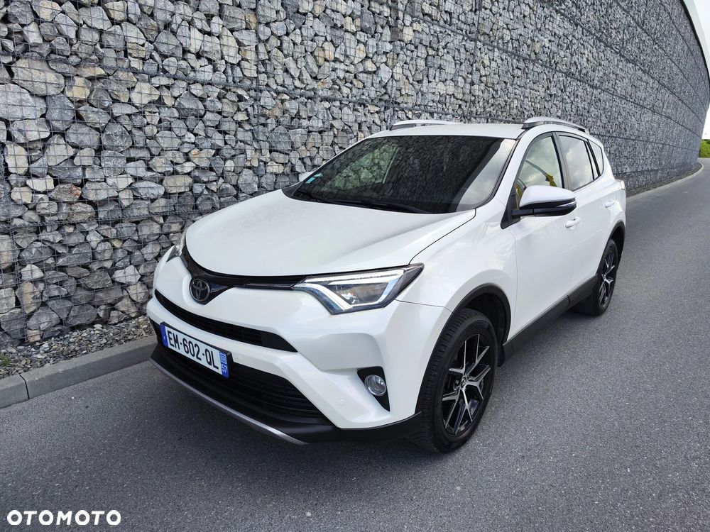 Toyota RAV4 2.0 D-4D Prestige 4x2 - 9