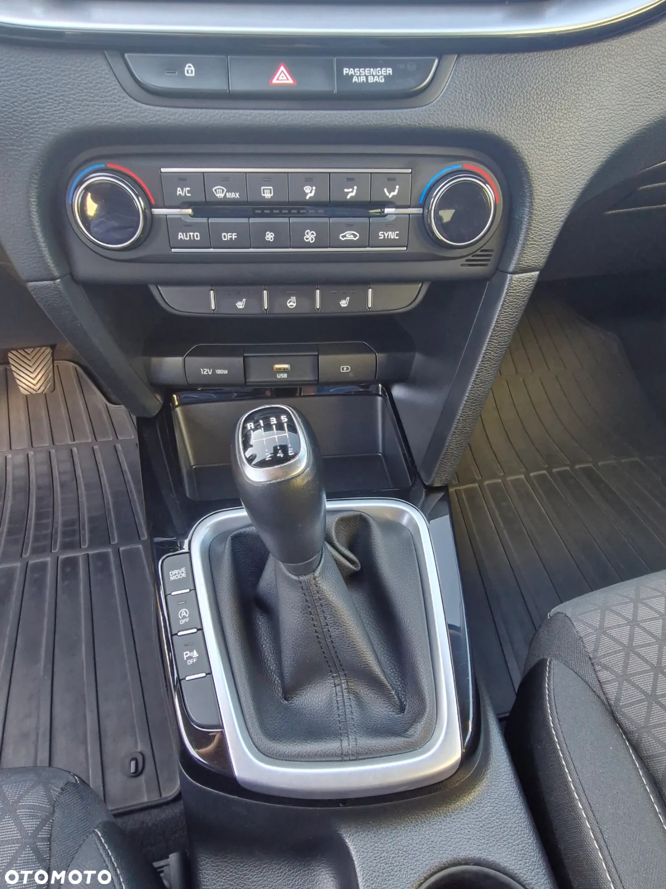 Kia Ceed 1.6 CRDi Eco-Dynamics+ (48V Mild-Hybrid) Vision - 20