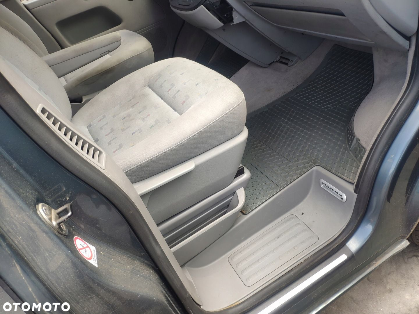 VW TRANSPORTER T5 MULTIVAN WNĘTRZE ŚRODEK KANAPA SIEDZENIA FOTELE FOTEL - 7