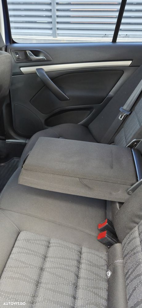 Skoda Octavia 1.6 TDI Business - 10