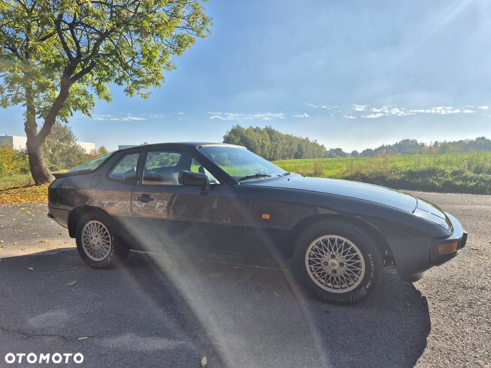 Porsche 924 Standard - 10