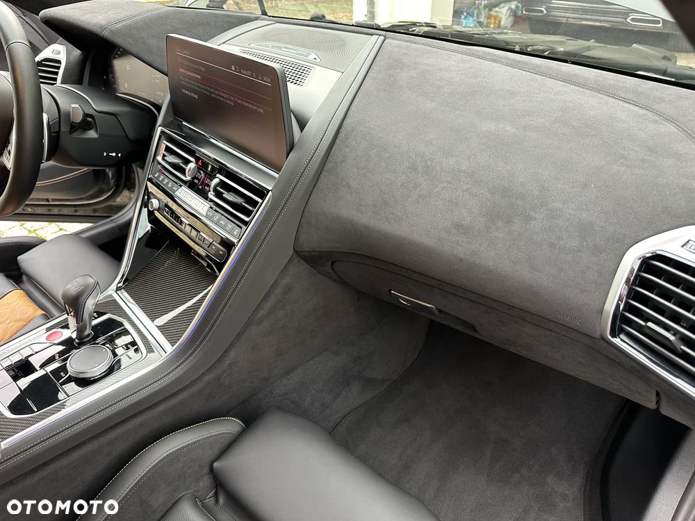 BMW M8 - 26