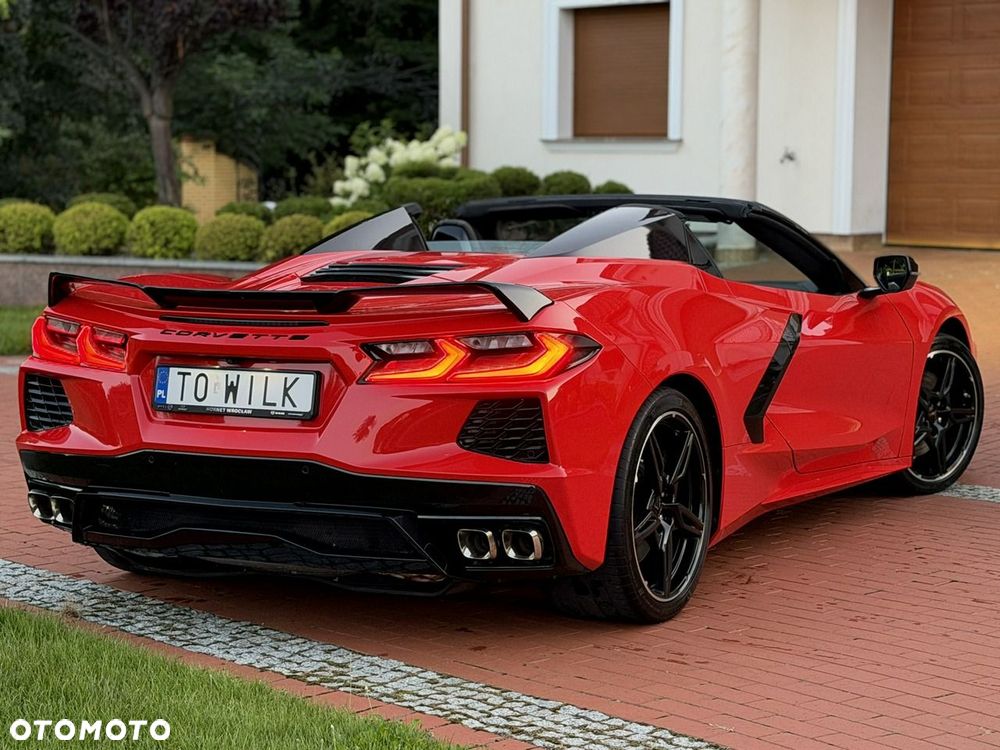 Chevrolet Corvette - 14