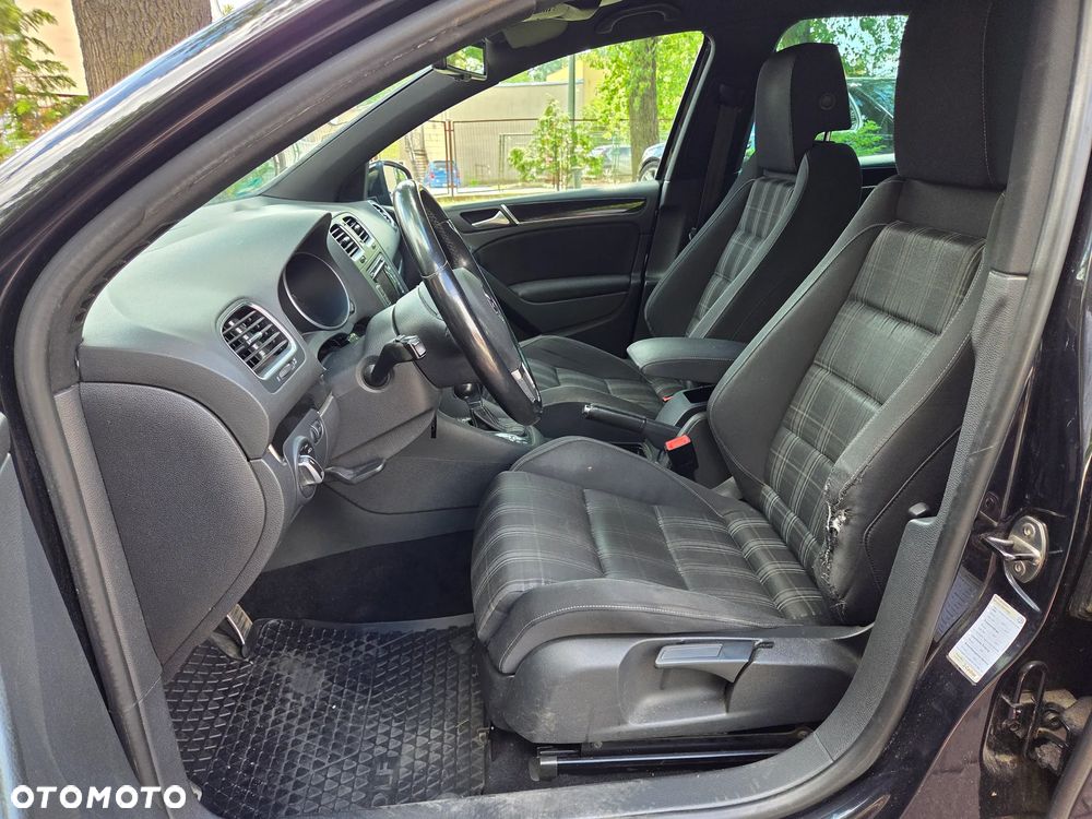 Volkswagen Golf 2.0 TDI DPF DSG GTD - 9