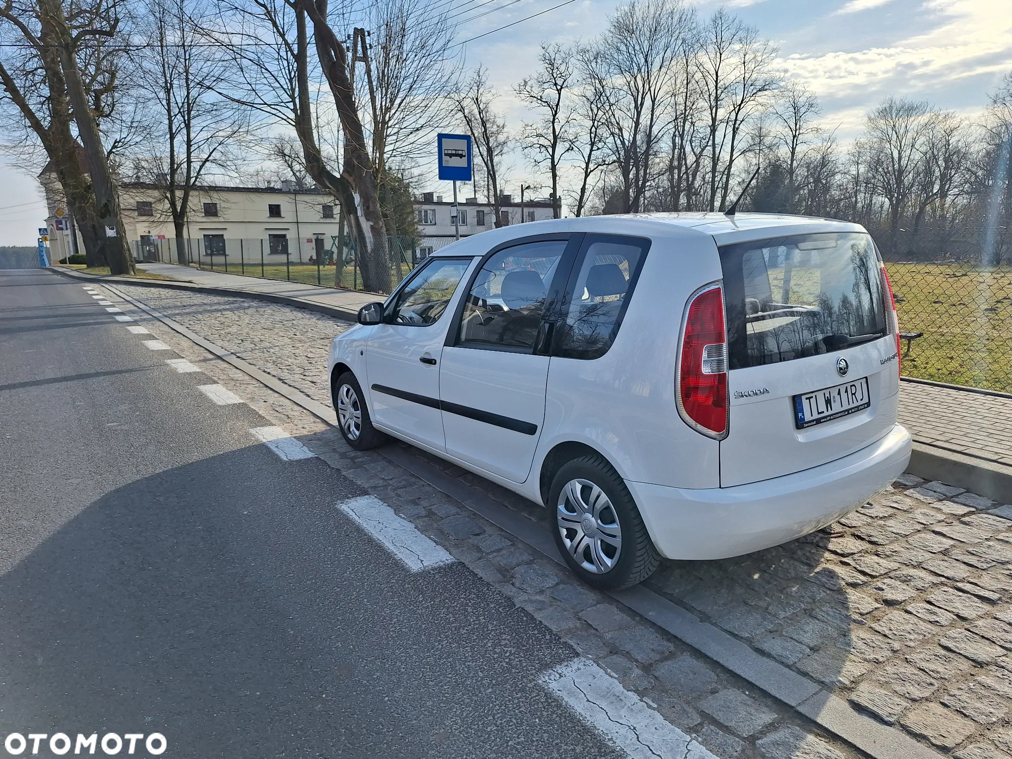 Skoda Roomster 1.2 12V HTP - 2