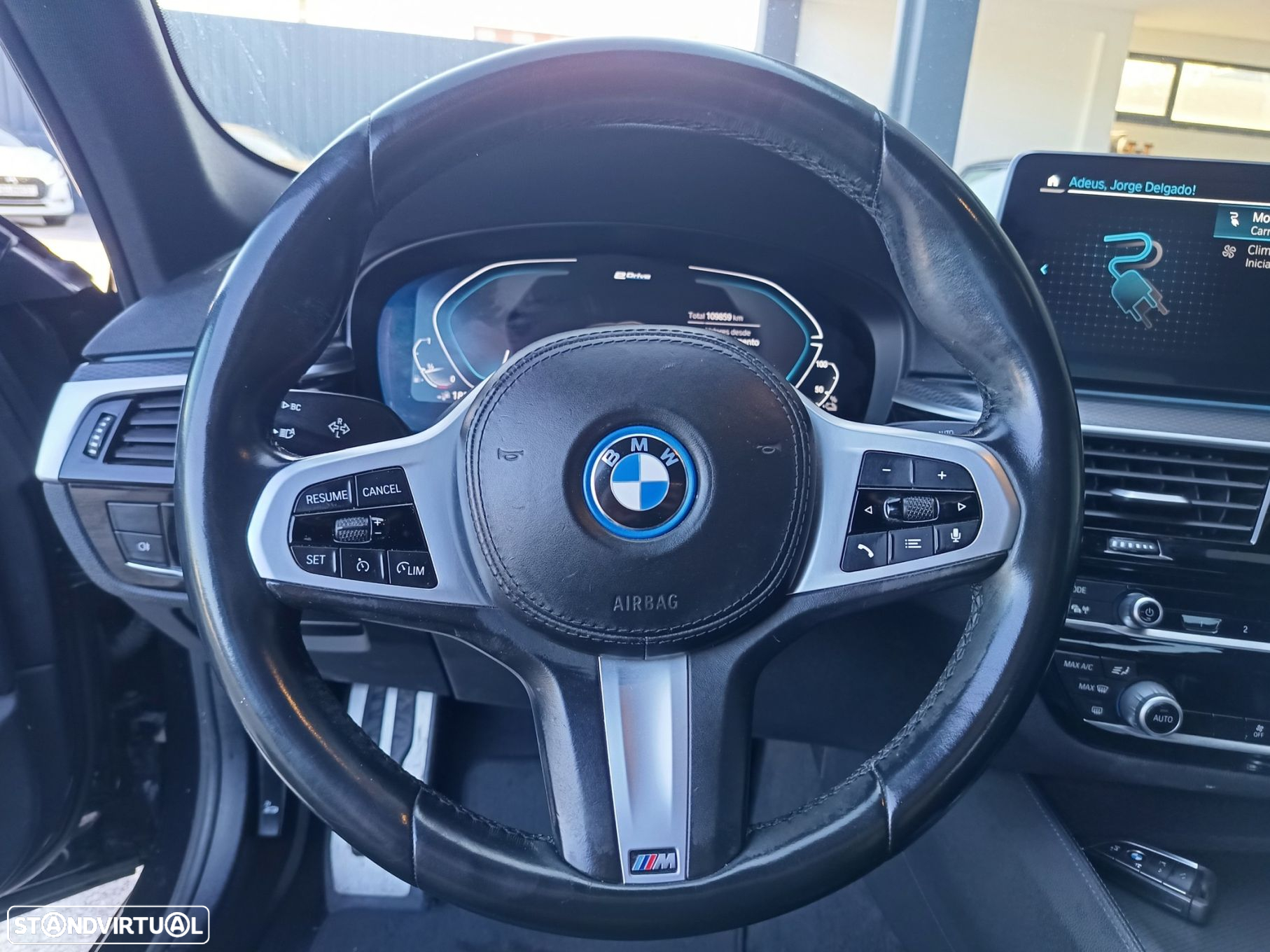 BMW 530 e Pack M - 14