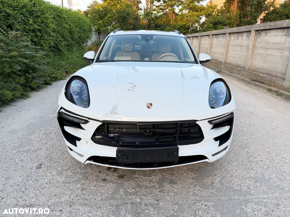 Porsche Macan - 2