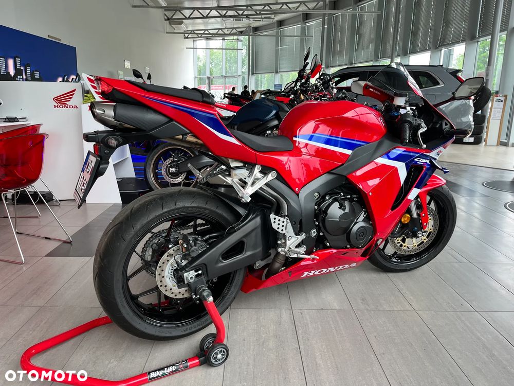 Honda CBR - 4