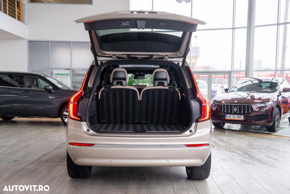 Volvo XC 90 - 21