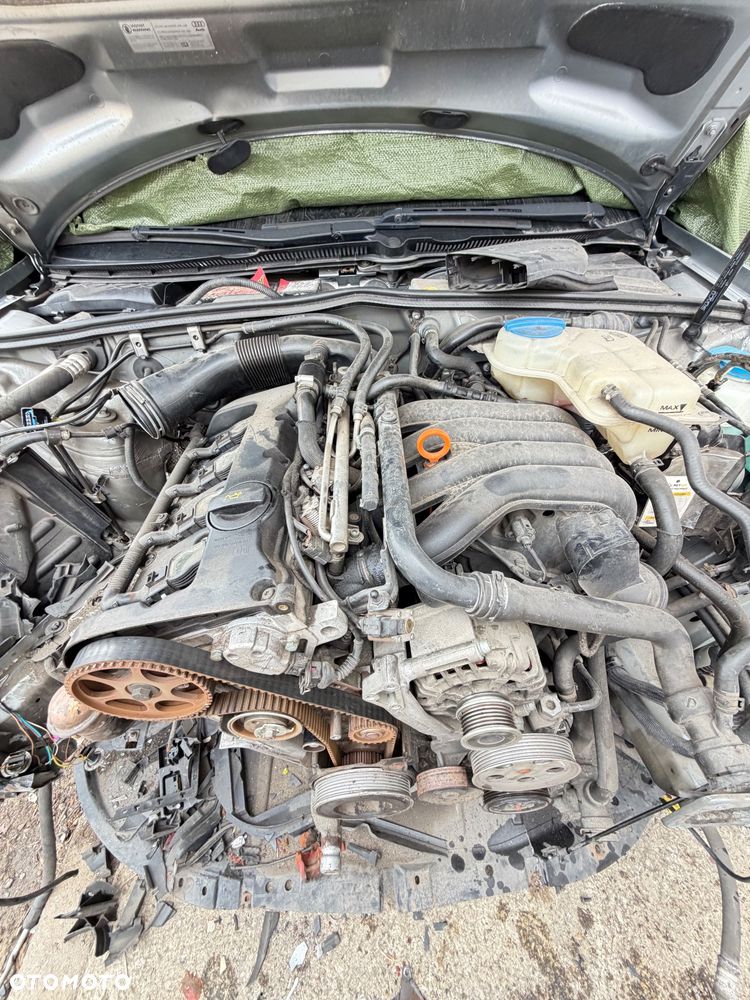 Audi A4 B7 2.0 B+Gaz 2005r cała lub na części - 19