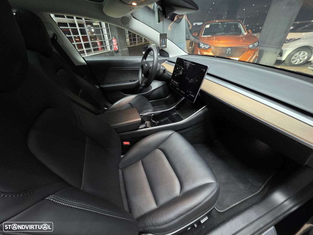 Tesla Model 3 AWD Dual Motor - 10