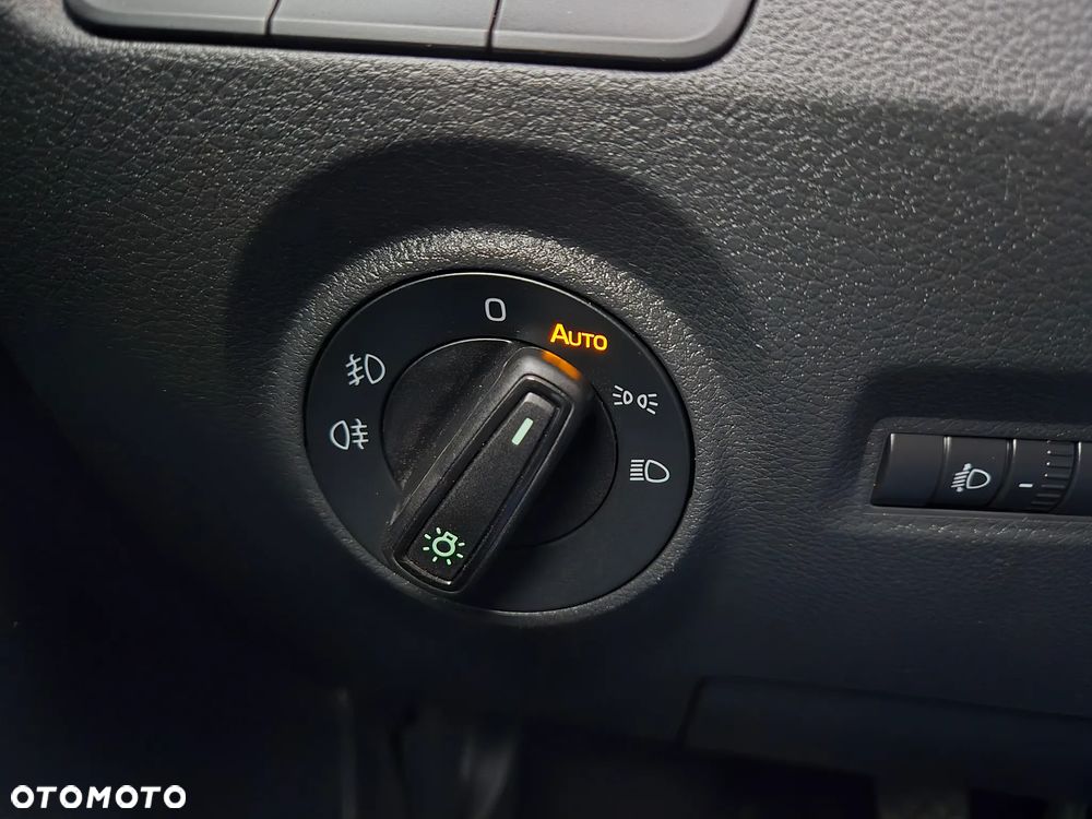 Skoda Fabia 1.2 TSI Active - 15