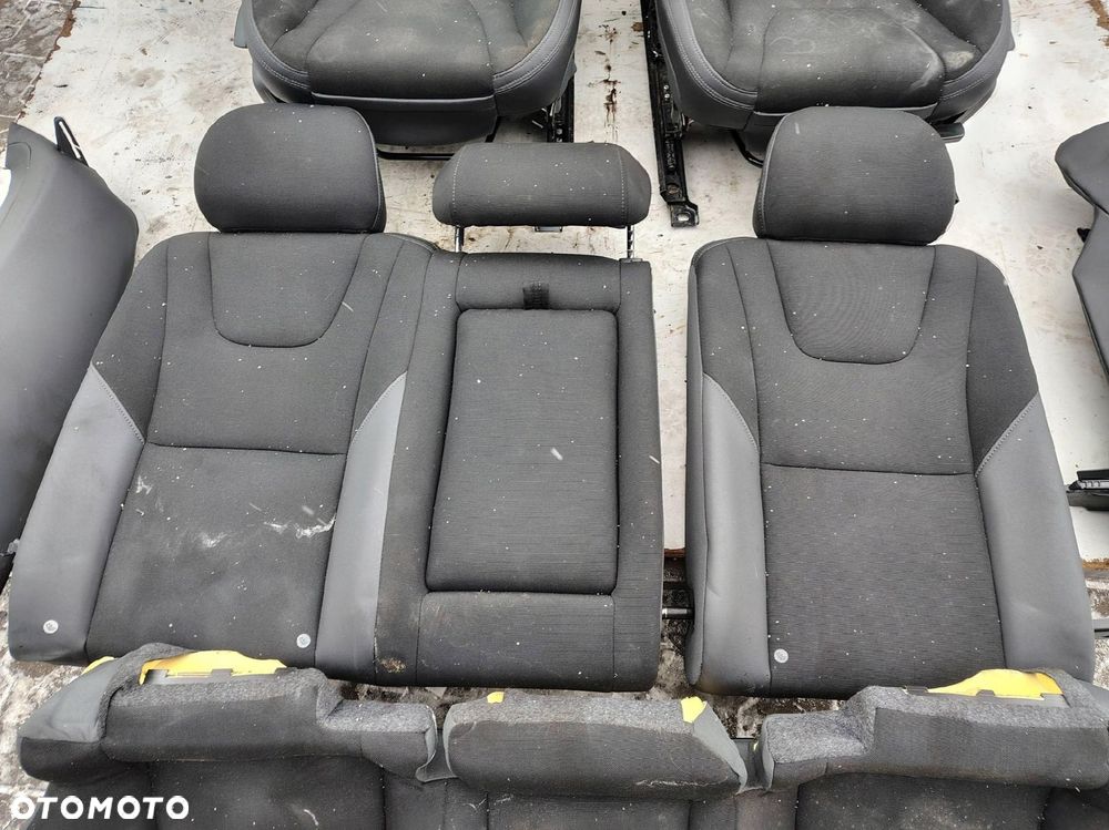 FOTEL FOTELE KOMPLET BOCZKI VOLVO V60 2 II - 3