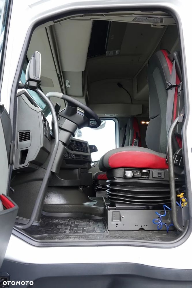 Volvo FH 540 / HYDRAULIKA / KLIMATYZACJA POSTOJOWA / I-SHIFT /  ALUFELGI / EURO 6 - 25