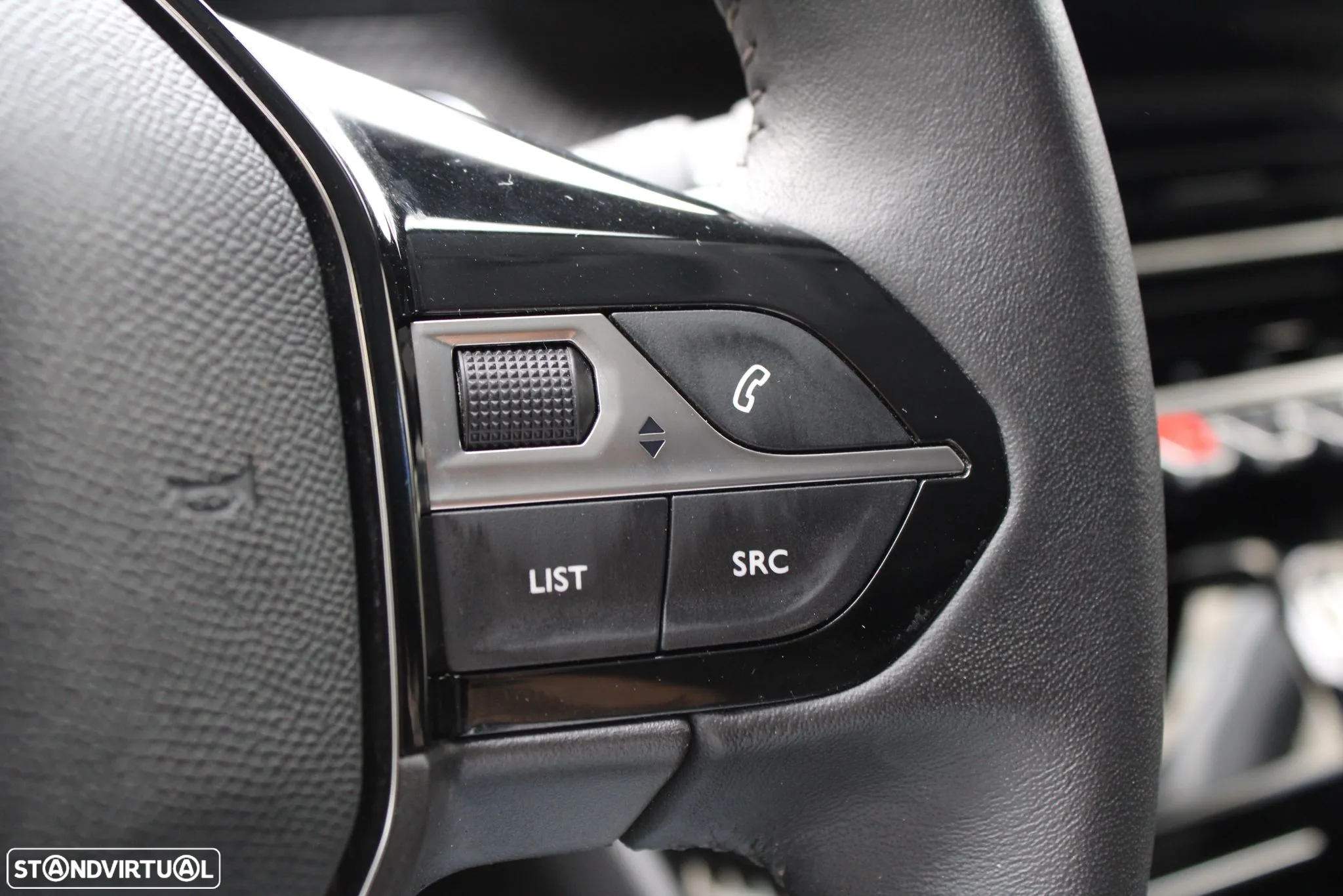 Peugeot e-208 50 kWh Allure Pack - 21
