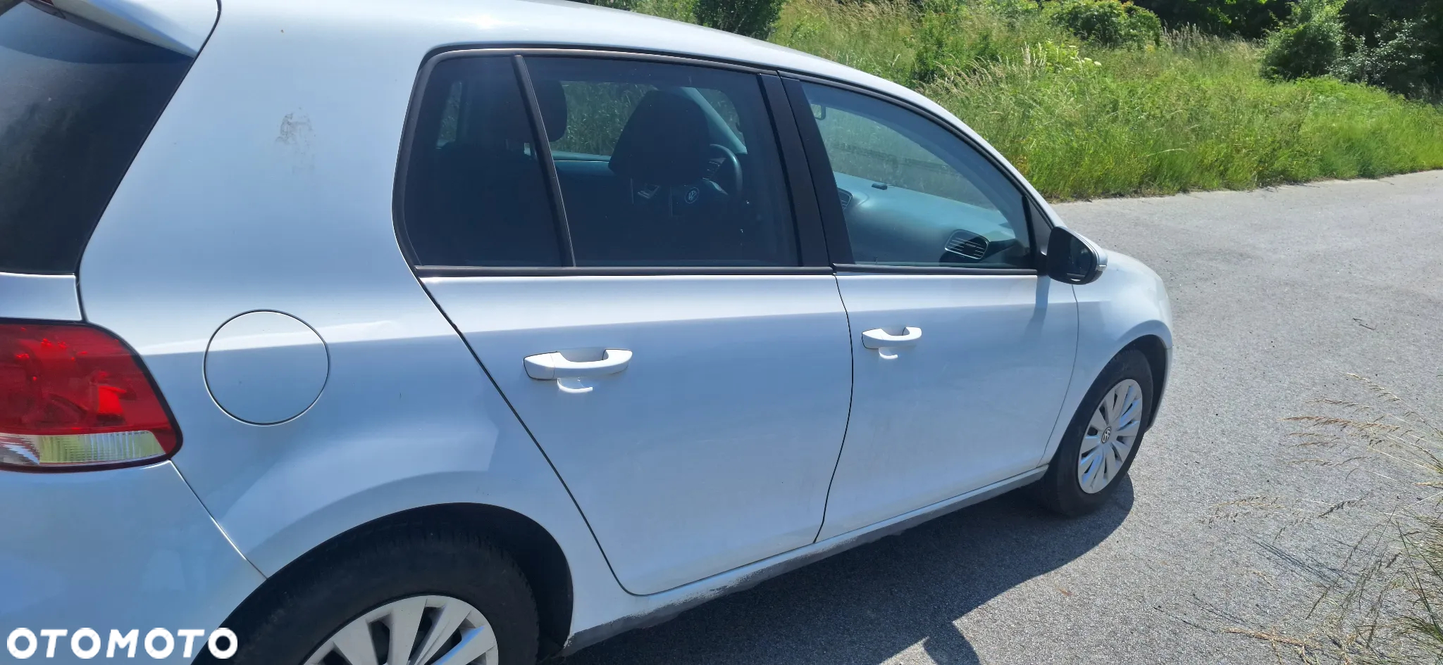 Volkswagen Golf - 6
