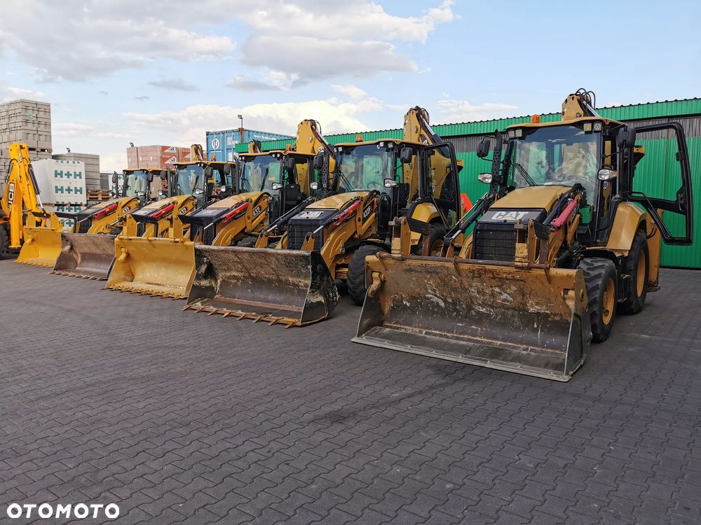 Caterpillar Caterpillar CAT 432F2 Nowa 2022 9Mth - 15