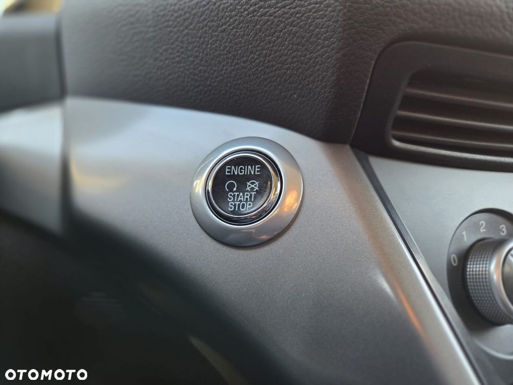 Ford Kuga 1.6 EcoBoost 2x4 Trend - 11