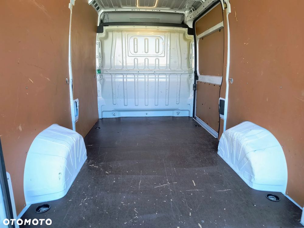Opel Movano 2.2 cdti 140KM L2H2 Vat23% - 28