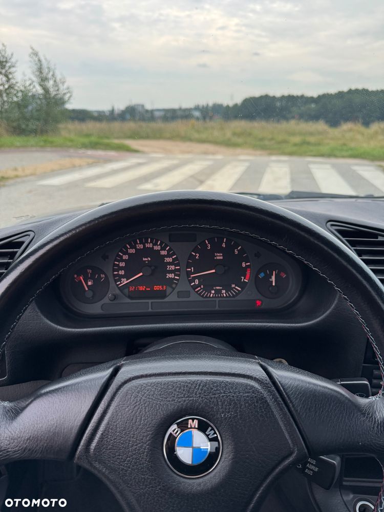 BMW Seria 3 - 10