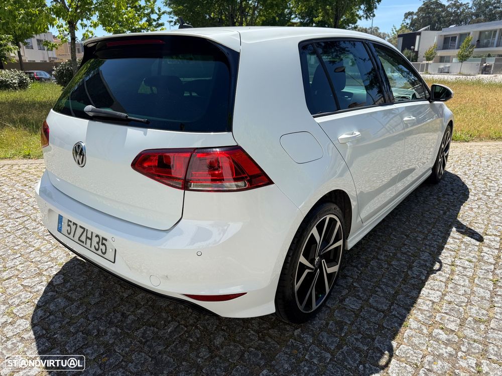 VW Golf 1.6 TDi R-Line DSG - 16
