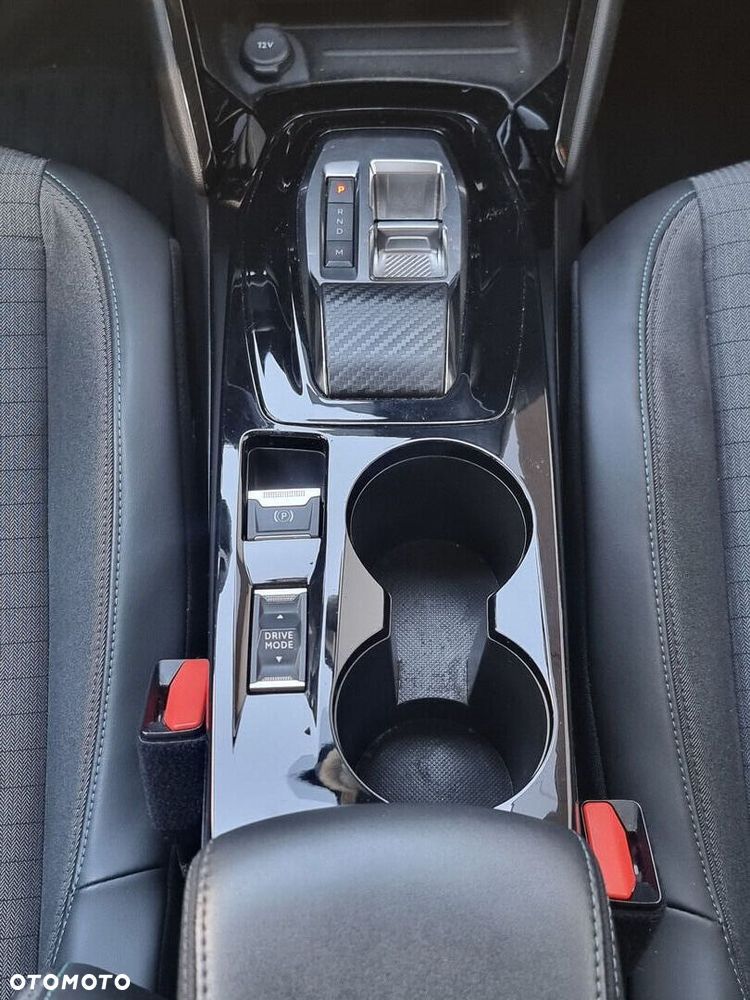 Peugeot 208 1.2 PureTech Allure Pack S&S EAT8 - 36