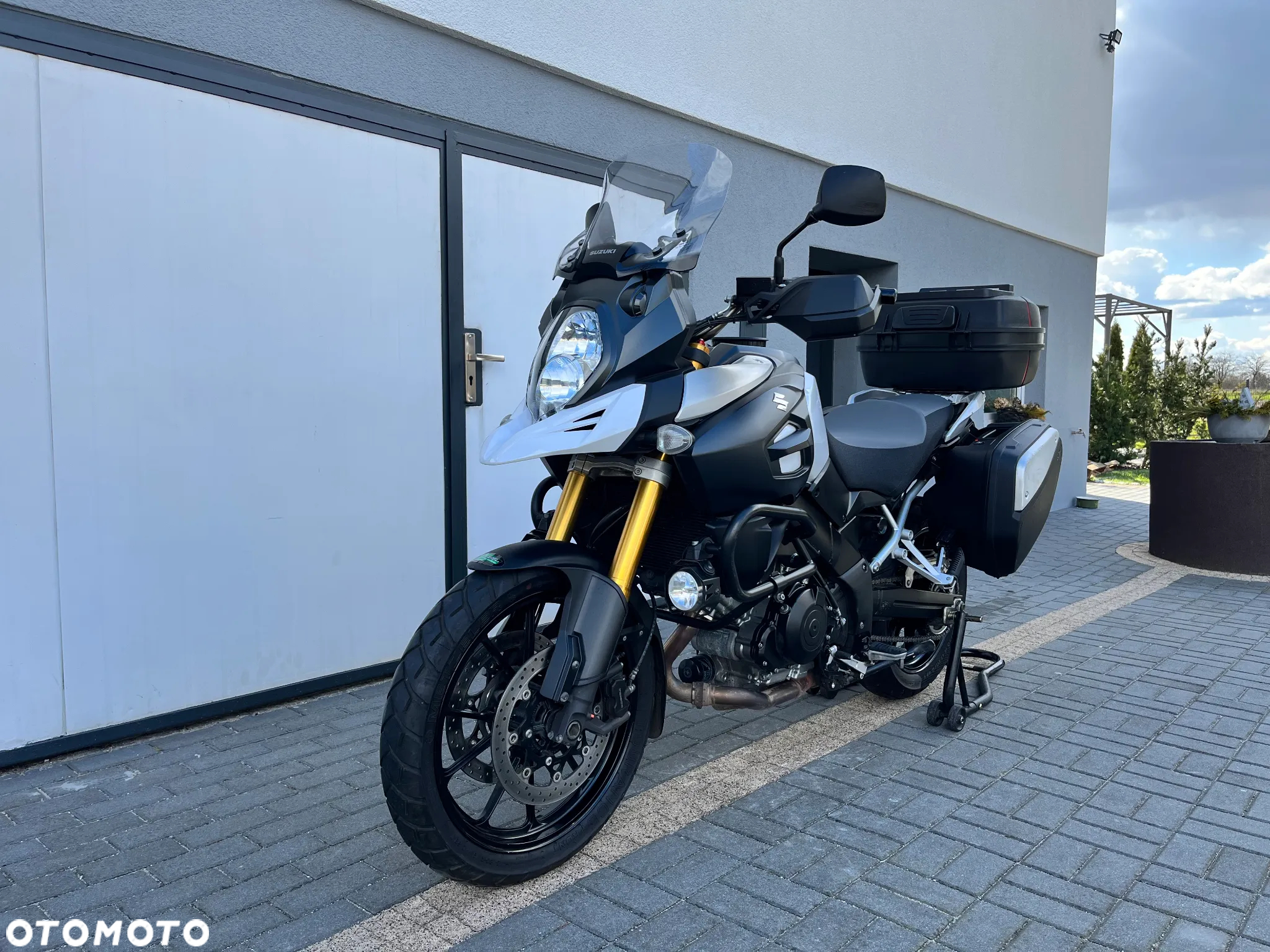 Suzuki V-STROM - 5