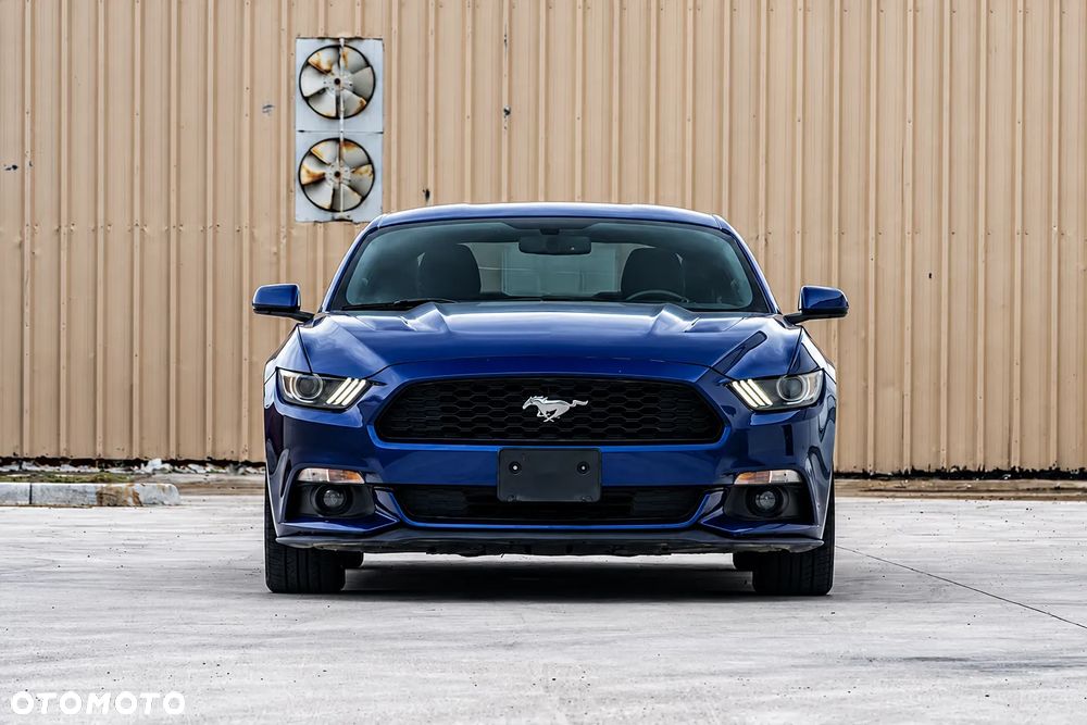 Ford Mustang 3.7 V6 - 6
