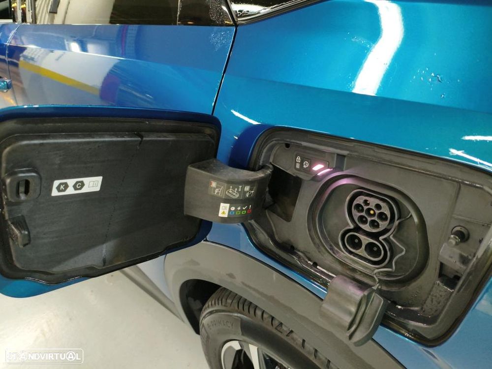 Peugeot E-3008 73 kWh Allure - 11