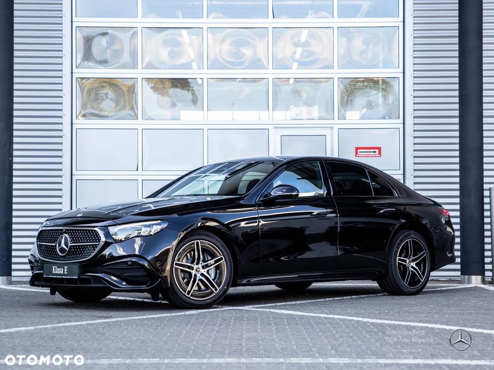Mercedes-Benz Klasa E 220 d mHEV 4-Matic AMG 9G-Tronic - 1