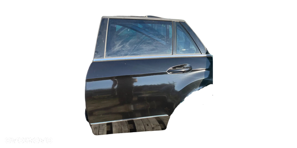Mercedes E klasa W212 Drzwi lewe tylne kombi czarne 197