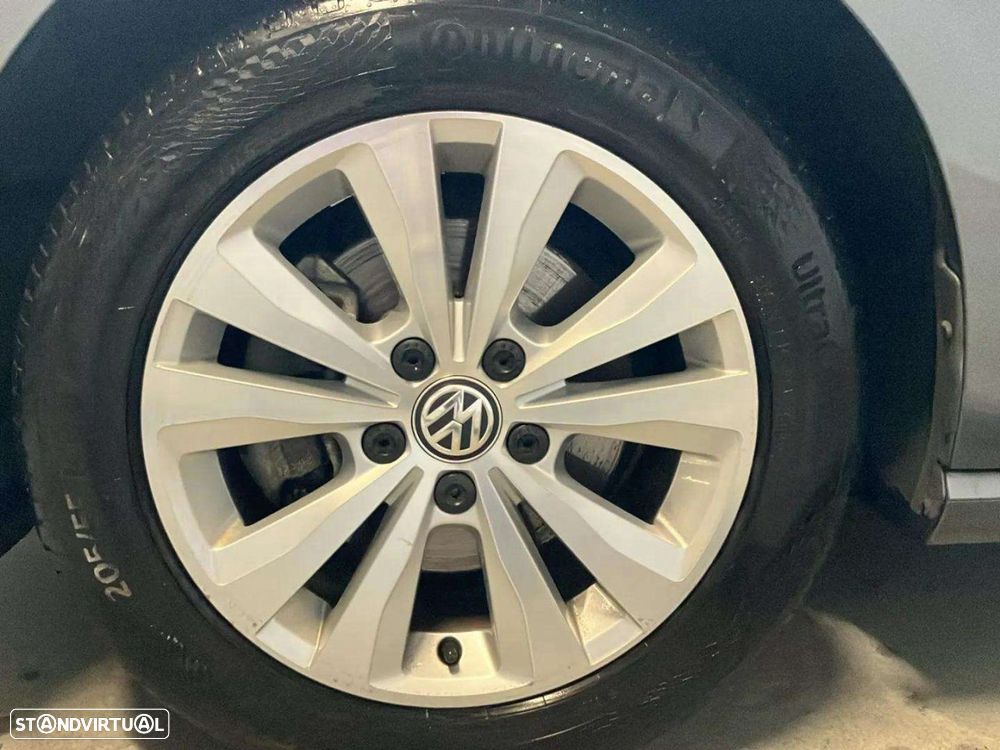 VW Golf Variant 1.6 TDi Confortline - 19